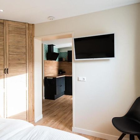Daalders Plakje Ameland Apartment ฮอลลุม ภายนอก รูปภาพ