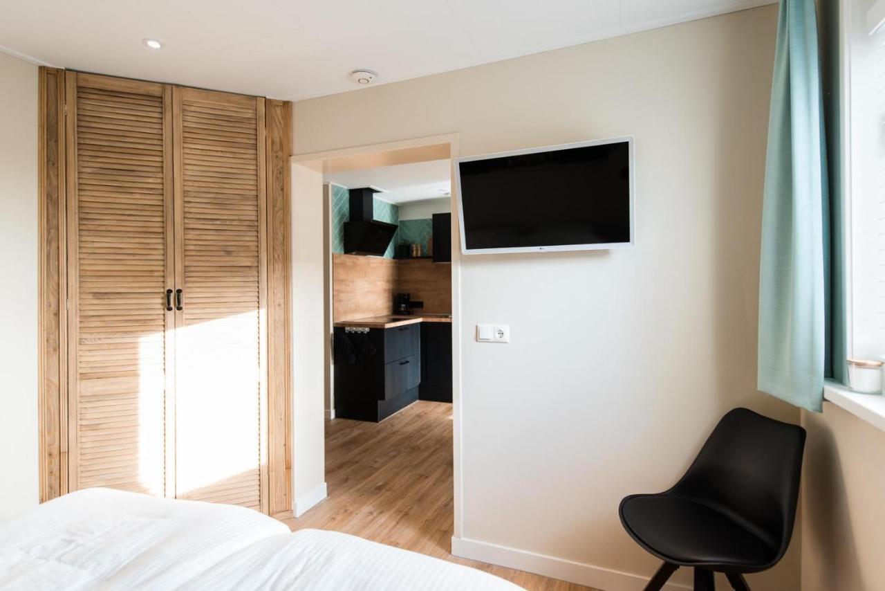 Daalders Plakje Ameland Apartment ฮอลลุม ภายนอก รูปภาพ