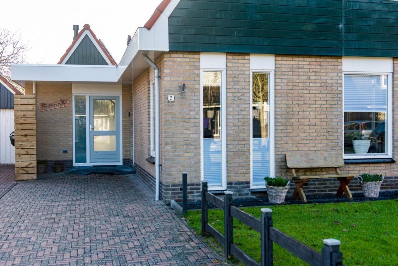 Daalders Plakje Ameland Apartment ฮอลลุม ภายนอก รูปภาพ